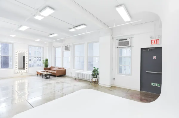 14C Photo | Video | Production Studio | (Reg rate 30 min)