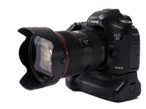 Canon 5D MkIII + f2.8 24-70 Lens + Grip